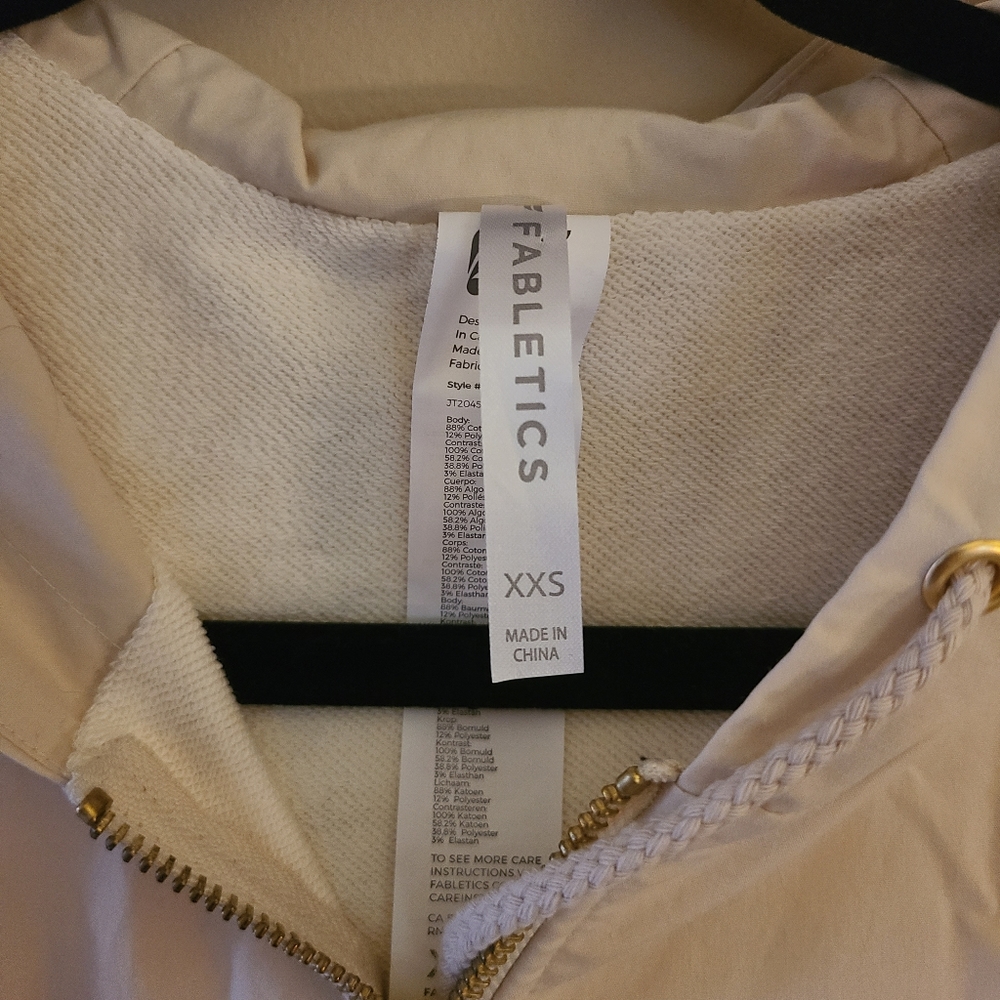 Fabletics Lisi‎ Boxy Jacket - Picture 3 of 6